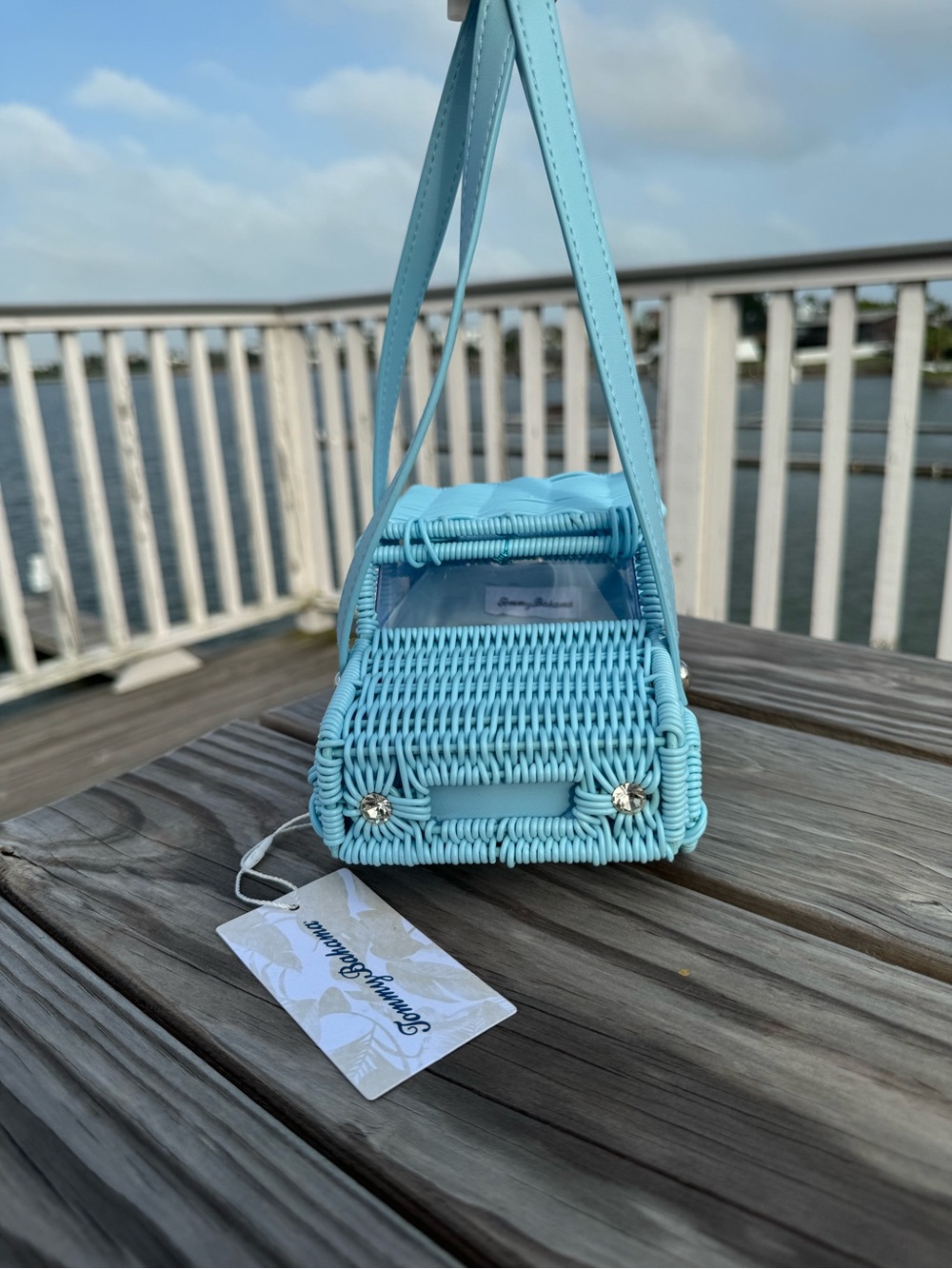 Tommy Bahama Light Blue Woven Car Handbag  UNICORN COLOR! nwt - Picture 2 of 4
